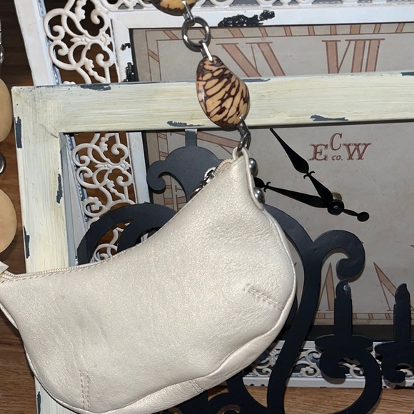 ππβ’πViva of California x Low Key Vibesπβ’ππ - Picture 3 of 15